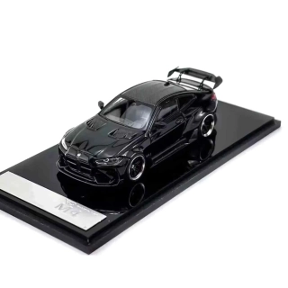 BMW M4 G82 carbon/black 1:64 Street Weapon