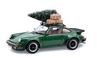 Porsche 911 Turbo 3.3 1980 green christmas 1:18 Norev