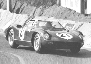 Ferrari 275 P-64 #21 Parkes/Scarfiotti 24H Le Mans 1964 1:18 B.B.R.
