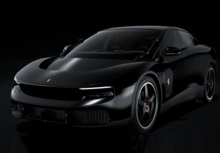 Ferrari Luce Nero Lucido 1:18 B.B.R.