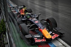 Oracle Red Bull Racing RB22 #6 I.Hadjar 5th Canada GP 2026 1:64 Minichamps