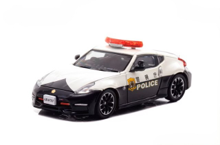 Nissan Fairlady Z Nismo (Z34) Traffic Police Car Tokyo MPD white/black 1:64 Rai's