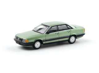 Audi 100 (C3) green 1:64 XCartoys