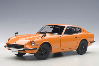 Nissan Fairlady Z432 1969 orange 1:18 AUTOart