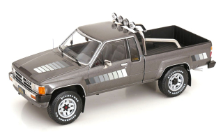Toyota Hilux Xtra Cab 4x4 1985 Greymetallic 1:18 KK Scale