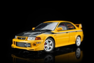 Mitsubishi Lancer EVO VI GSR Tommy Makinen Edition 2000 yellow 1:18 Motorhelix