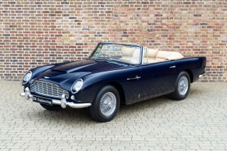 Aston Martin DB 5 Volante 1965 Midnight blue 1:12 GT Spirit