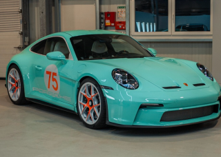 Porsche 911 (992) 2025 Mint green 1:18 GT Spirit 