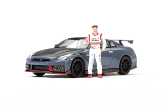 Nissan GTR R35 Nismo Tsukuba Production Car Lap Record 2024 With Figure Tssugio Matsuda blue 1:64 Mini GT