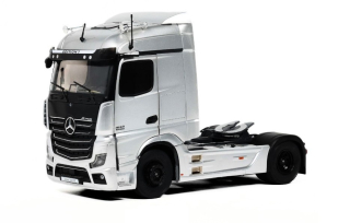 Mercedes-Benz Actros L 2021 silver/black 1:24 Solido