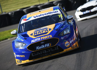 Ford Focus Titanium NAPA Racing UK #77 Sam Osborne BTCC 2026 1:43 Spark