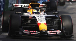 Visa Cash App Racing Bulls F1 Team VCARB 03 #41 Arvid Lindblad 6th Monaco GP 2026 with Pit Board 1:43 Spark