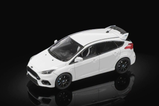 Ford Focus RS 2018 frozen white 1:64 SunStar