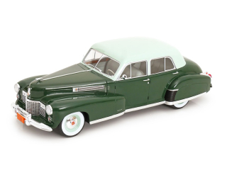 Cadillac Fleetwood Series 60 Special Sedan 1941 dark green/light green 1:18 MCG Modelcar Group