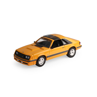 Ford Mustang Fox-Body 1982 *The Mustang Stampede Series 2* medium vanilla 1:64 Greenlight
