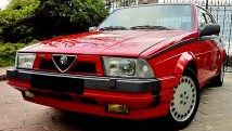 Alfa Romeo 75 3.0 V6 America 1989 red 1:18 Mitica