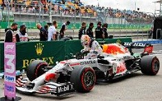 Red Bull Racing Honda RB16B #33 M.Verstappen 2nd Turkish GP 2021 with Figurine 1:18 Minichamps