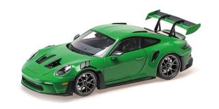 Porsche 911 992 GT3 RS Weissach Package 2025 green/dark silver wheels 1:18 Minichamps