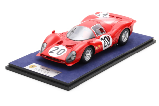Ferrari 330 P3 #20 Parkes/Scarfiotti 24H Le Mans 1966 1:18 Look Smart