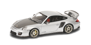 Porsche 911 (997.2) GT2 RS 2010 silver/gold wheels 1:64 Minichamps