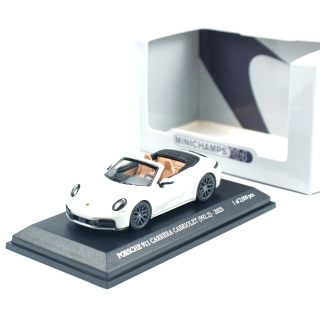 Porsche 911 (992.2) Carrera Cabriolet 2025 chalk 1:64 Minichamps