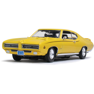 Pontiac GTO Judge Coupe 1969 yellow 1:18 Motor Max