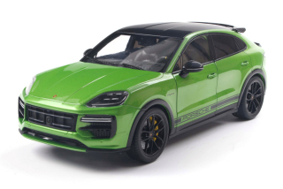 Porsche Cayenne Turbo GT Coupe 2024 green 1:18 Solido