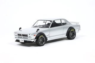 Nissan Skyline 2000 GT-R 1970 silver Hakosuka Solido Works 1:18 Solido