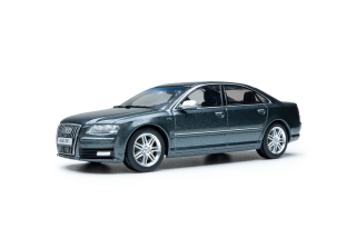 Audi S8 (D3) 2010 Daytona grey 1:43 Solido