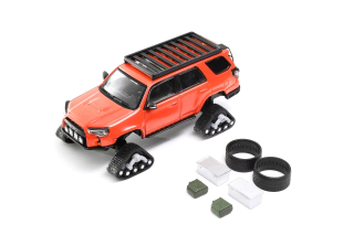 Toyota 4Runner Widebody Pre-Runner 2018 red 1:64 GCD