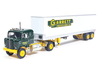 Kenworth Bullnose Garrett Freightlines 1950 With Vintage Trailer yellow/green 1:64 Ixo America