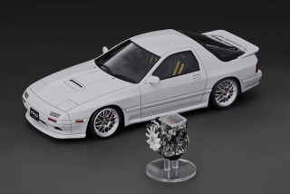 Mazda Savanna RX-7 Infini FC3S with 13B Engine white 1:18 Ignition Model