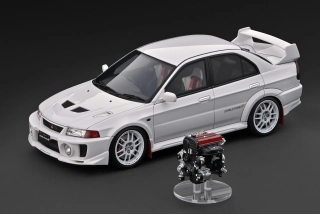 Mitsubishi Lancer Evolution V CP9A with 4G63 Engine white 1:18 Ignition Model
