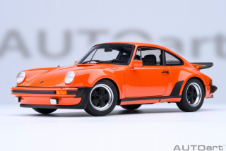 Porsche 911 930 Turbo 3.0 continental orange 1:18 AUTOart