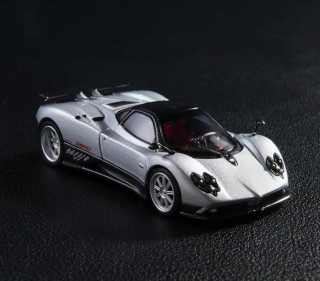Pagani Zonda F 2005 grigio mercurio 1:64 Almost Real