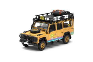 Land Rover Defender 110 Camel Trophy Team Italy F.Pistoni/M.Oprandi Tierra del Fuego CT24 1998 1:64 Mini GT