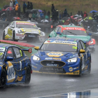 Ford Focus Titanium #116 Ash Sutton Napa Racing UK BTCC Knockhill Race Against Dementia 1:43 Spark