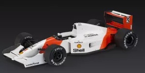 McLaren F1 Honda MP4/7 #1 A.Senna Winner Monaco GP 1992 with Pilot Figure 1:18 GP Replicas