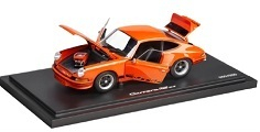 Porsche 911 Carrera RS 2.7 + Miniature La Marzocco Coffee Machine tangerine 1:18 Porsche Dealer edition