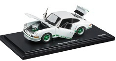 Porsche 911 Carrera RS 2.7 + Miniature La Marzocco Coffee Machine white/green 1:18 Porsche Dealer edition
