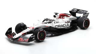 Red Bull Racing RB21 Oracle #1 M.Verstappen Winner Japan GP 2025 1:8 Spark