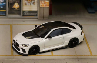 BMW G87 M2 ADRO pearl white 1:64 Street Weapon