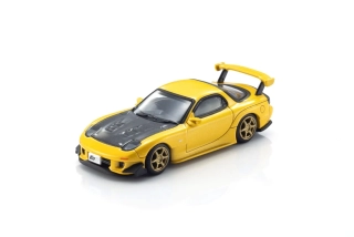 Mazda RX-7 (FD) *Initial D* 1995 With Led yellow/black 1:64 Kyosho