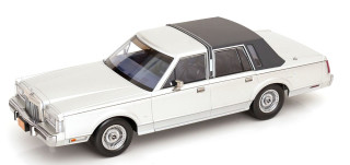 Lincoln Town Car *Air Movie* 1985 silver/dark grey 1:18 KK Scale