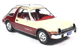 AMC Pacer 1975 dark red/beige 1:18 MCG Modelcar Group
