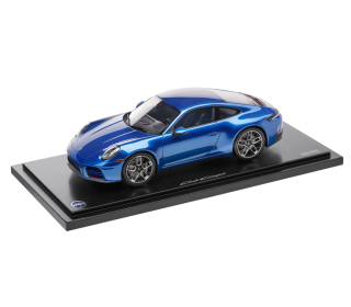 Porsche 911 (992.2) Carrera T Club Coupe 2024 blue 1:18 Spark