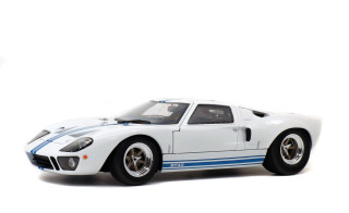 Ford GT40 MK.1 1968 white/blue stripes 1:18 Solido