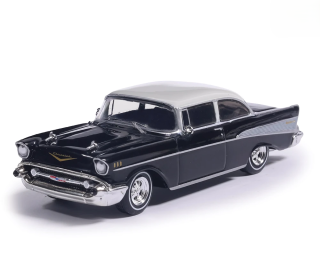 Chevrolet Bel Air 1957 onyx black/imperial white 1:64 Ixo America