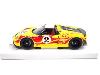 Porsche 918 Spyder 2015 1:18 Minichamps