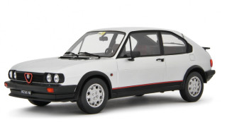 Alfa Romeo Alfasud TI Q.V. 1982 grey metallic 1:18 Laudoracing Model